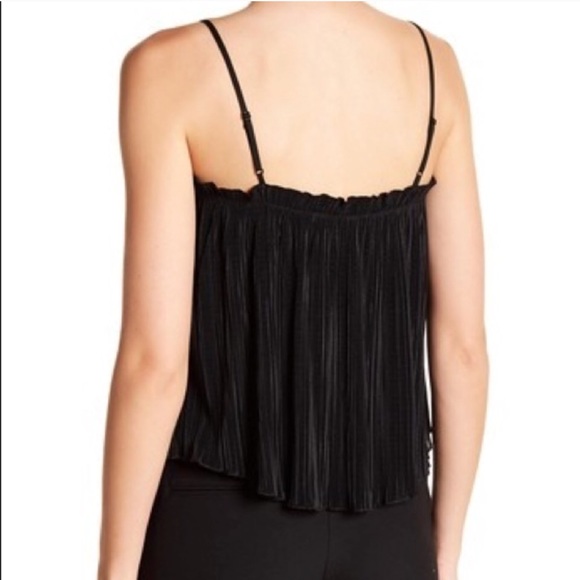 3/$20 Madewell Nicole Black Pleated Dressy Tank - Picture 2 of 2